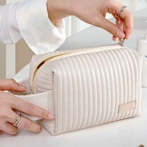 COSMETIQUERA CUMBAL personalizada